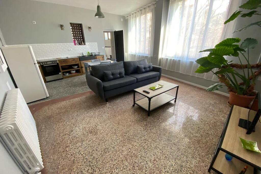 Appartement indépendant dans maison de village Saint-André-de-Sangonis Extérieur photo